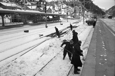 Goschenen, track worker shoveling snow; 1965.