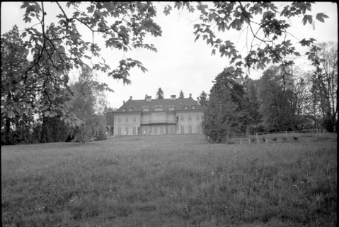 Meggen, Villa St. Charles Hall; 1965.