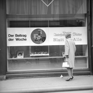 Shop window Ringier publisher: Blatt fur Alle and Gelbes Heft, 1965.
