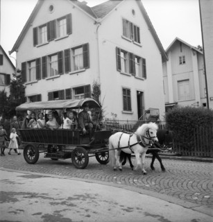 Children collecting money for Swiss donation, 1945.