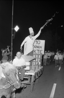 Spiel ohne Grenzen in Arth-Goldau; Spaghetti battle 1969.
