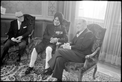Pierre Graber, Arjun Singh and Rudolf Gnaegi, Berne 1971.