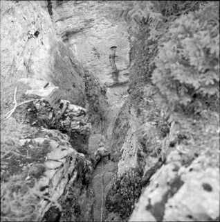 Cleaning up of the glacier ravine in Grindelwald, 1961.