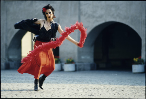 Genevieve Fallet at a dance-performance in Thoune, 1984.