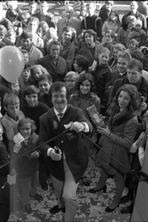 Hazy Osterwald cutting ribbon 1969.