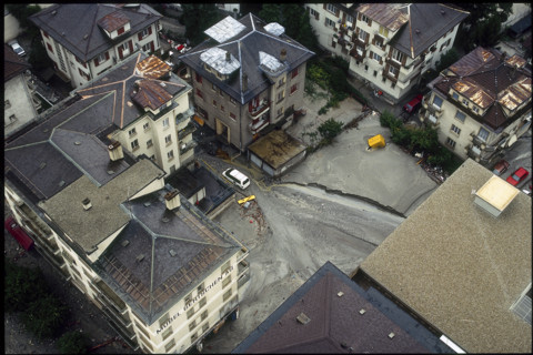 The 1993 flood of Brigue: St. Sebastianplatz.