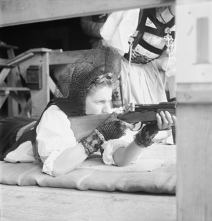 Women's shooting in Schuepfheim, 1946.