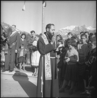 Max Schmidheiny, inauguration of the new Rhine bridge; 1958.
