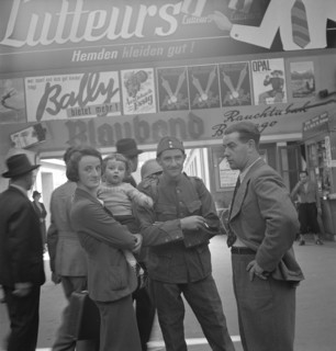 Call-up, soldier before leaving; 1939.