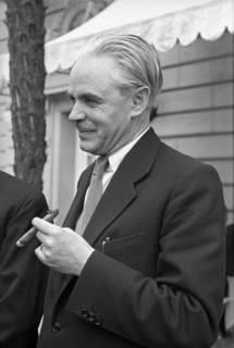 Carl Doka, journalist, 1946.