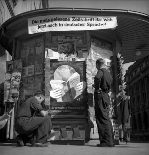 Azed newsstand: advertising for Das Beste, 1948.