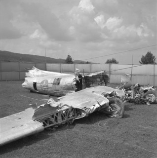 After WW 2: recovery of a US bomber, Greifensee 1953