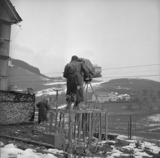 Television transmission from battle field to headquarters 1956