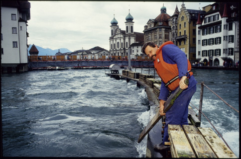 Heinz Odermatt opening a weir on the Reuss, Lucerne 1993