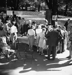 Charity Market for the Pestalozzi Children's Village 1946