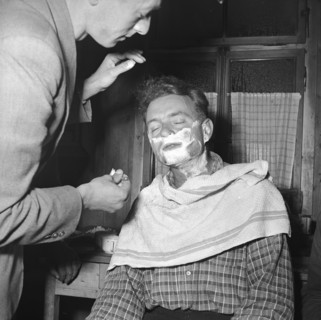 Prof. A. Bögli and Hölloch grottos explorers saved after 10 days, 1952