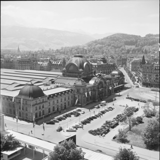 Lucerne railway station; 1952