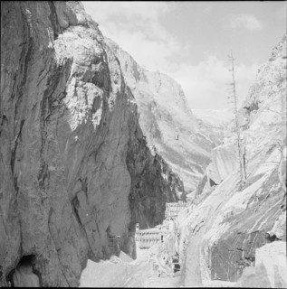 Tseuzier, building site dam 1955