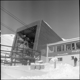 Valley station of the cableway Parsennhütte-Weissfluhjoch 1961