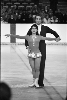 EC in Zurich 1971: European champions Irina Rodnina - Alexei Ulanov