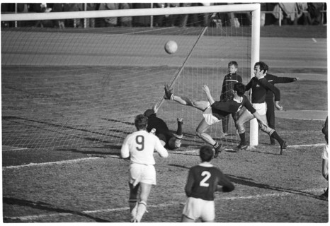 NLA 1968/69: FC Zurich - Servette FC; Keeper Barlie
