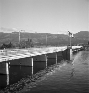 Rapperswil lake barrage; 1950