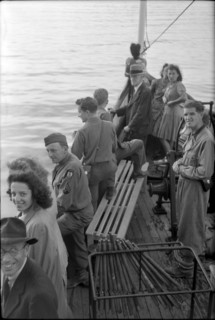After WW2: American soldiers on steam boat, 1945