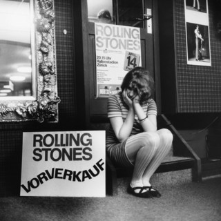 Rolling Stones, Zurich 1967: sad fan waiting in front of ticket office