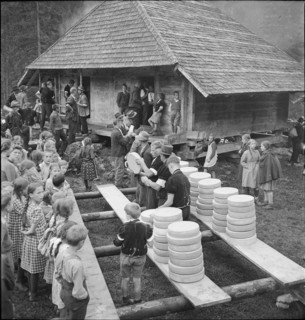 Kaesteilet in the Justistal valley, Berne, 1941