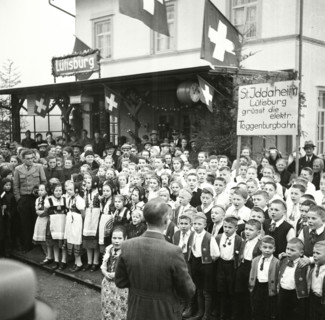 Opening ceremony of the Toggenburg railway line in Lütisburg in 1947
