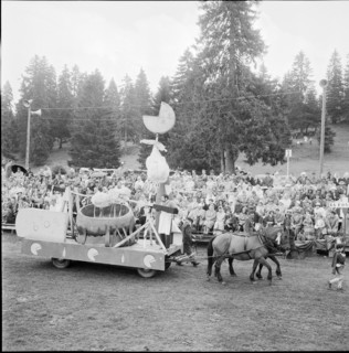 57th Marché Concours Saignelégier, Fondue carriage, 1960