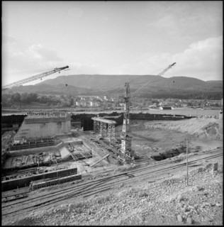 Weir under construction, power station Stein/Säckingen 1961