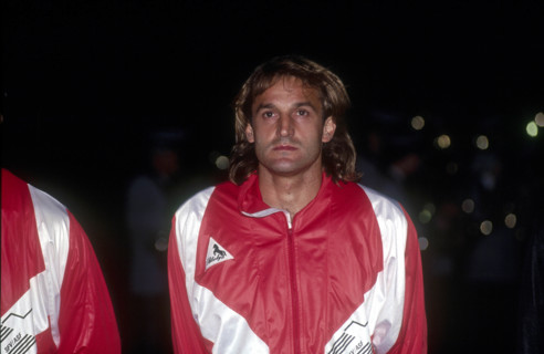 Heinz Hermann in national kit before a match