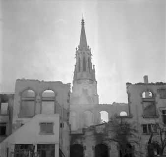 WWII: Bombings; burneddown houses, Schaffhausen 1944