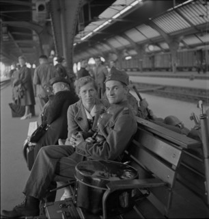 Call-up. soldier. farewell scene, platform. 1939