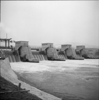 Dam of Wildegg-Brugg power station 1952