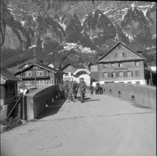 Murten, Lane in the old part of the town, 1942