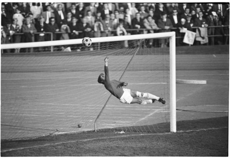 NLA 1968/69: FC Zurich  Servette FC; goalkeeper Grob