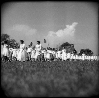 Girls dancing at the children's festival in St. Gallen, 1955