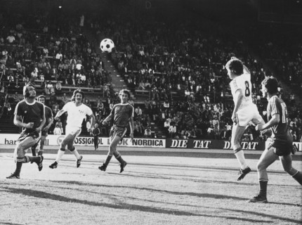 NLA Championship 1974/75: FCZ  Lausanne Sports; goal scorer Katic