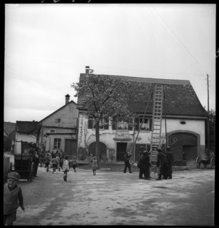 Exercise of the domestic and war fire brigade, 1941