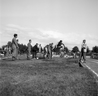 Athletics swiss championships 1939, 10'000m: Bally wins