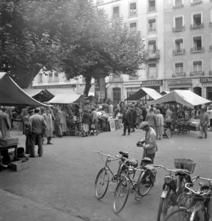 Flea market in Geneva; 1953.