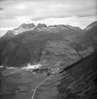 Hospental; 1954.