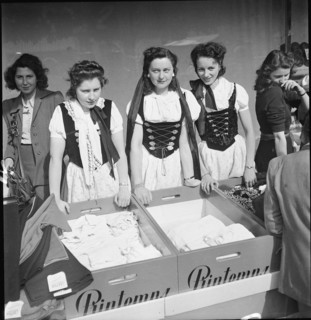 Braderie in La Chaux-de-Fonds, 1946.