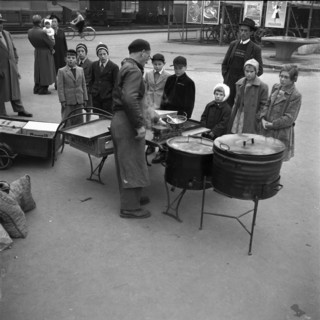 Zurich: Chestnut Seller and Clients, 1953.
