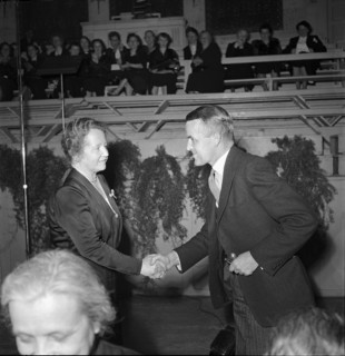 Gertrud Haemmerli-Schindler and Max Petitpierre, 1950.