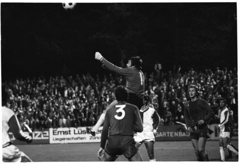 NLA 1973/74: Grasshoppers Zurich - FC Basel; Marcel Kunz.