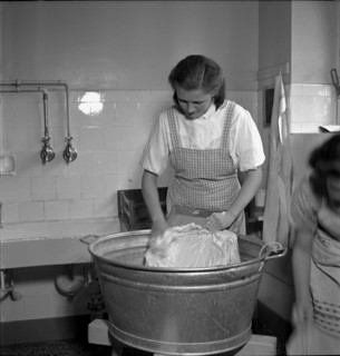 Women during World War 2; school for women's work; 1939.