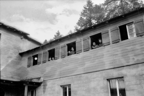 Mattmark, foreign workers, barrack, 1965.